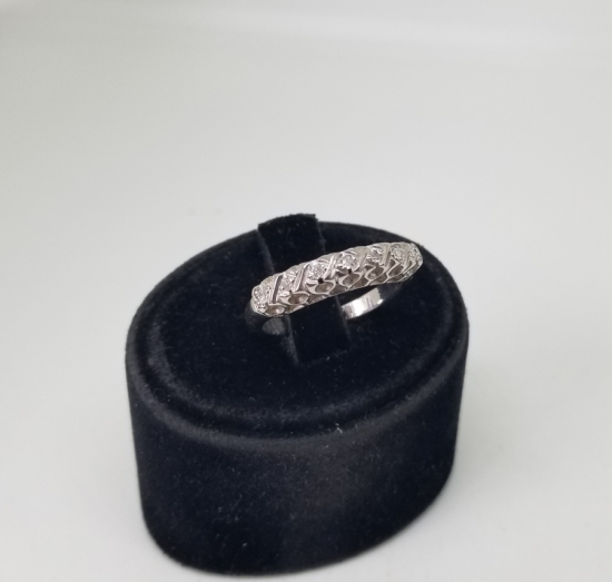 ÖZEL YAPIM YEDİTAŞ MODEL PIRLANTA YÜZÜK