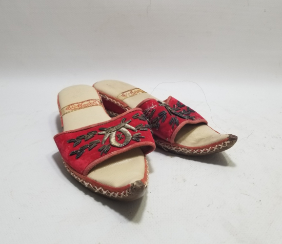 GÜMÜŞ SIRMA İŞÇİLİKLİ ANTİKA GELİN TERLİĞİ