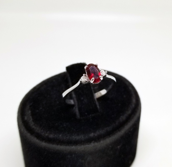 YAKUT VE PIRLANTA TAŞLI ÖZEL YAPIM YÜZÜK