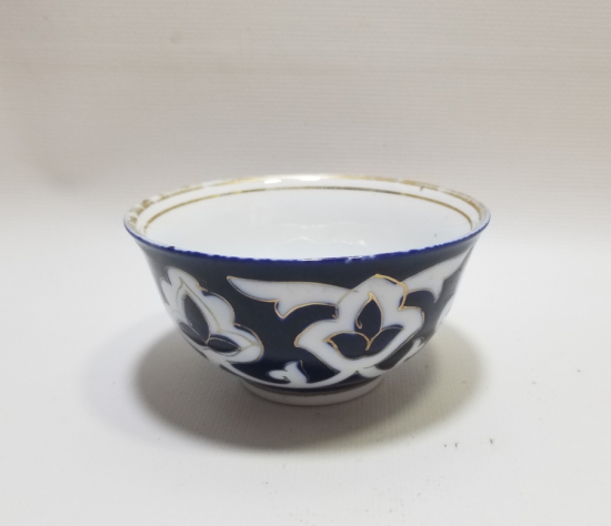 ÜZERİ ALTIN VARAKLI OSMANLI DÖNEMİ PORSELEN KASE