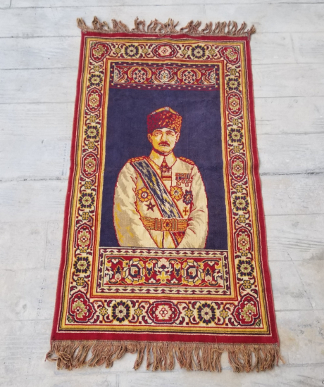 OSMANLI SON DÖNEM ÇOK NADİR ASKERİ KIYAFETLİ VE OSMANLI NİŞANLI ATATÜRK DUVAR HALISI