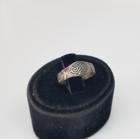 ÜZERİ EL KAZIMA İŞÇİLİKLİ OSMANLI DÖNEMİ GÜMÜŞ YÜZÜK