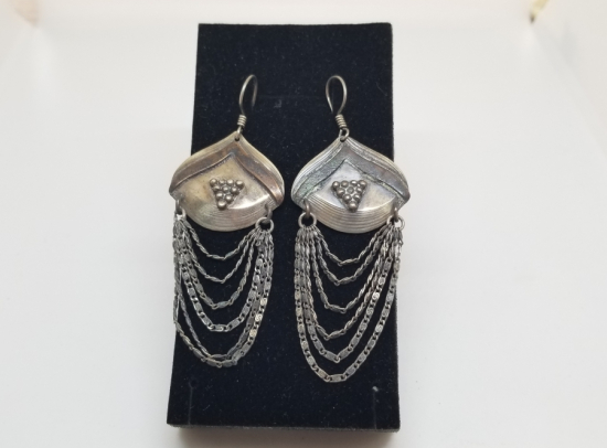 KABARTMA İŞÇİLİKLİ ÖZEL YAPIM GÜMÜŞ KÜPE