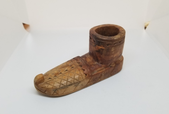 ÇARIK FORMUNDA YAPILMIŞ OSMANLI DÖNEMİ AHŞAP ŞAMDAN - MUMLUK