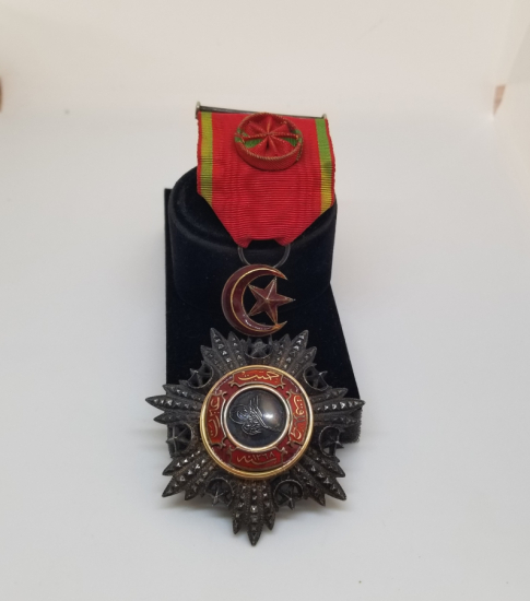 ORJİNAL ASKISI İLE 5. DERECE MECİDİ NİŞANI