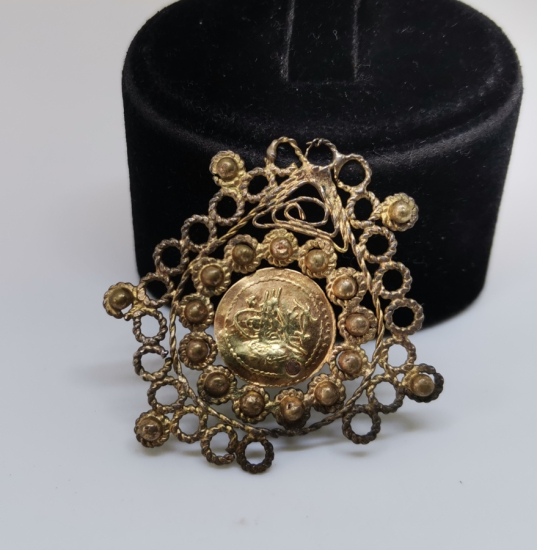 ORTASINDA OSMANLI ALTINI BULUNAN ABDÜLMECİD HAN DÖNEMİ ARMUDİ KOLYE