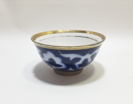 ÜZERİ ALTIN VARAKLI OSMANLI DÖNEMİ BLUBLANC PORSELEN ÇORBA KASESİ