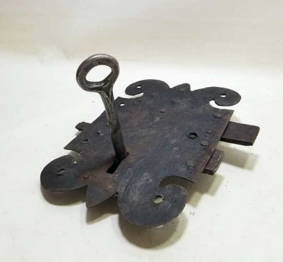 ORİJİNAL ANAHTARIYLA OSMANLI DÖNEMİ KAPI KİLİDİ