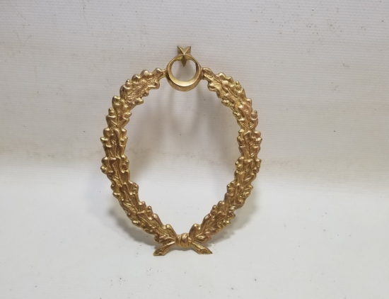 KABARTMA İŞÇİLİKLİ VE AY YILDIZ FİGÜRLÜ ASKERİ APLİK