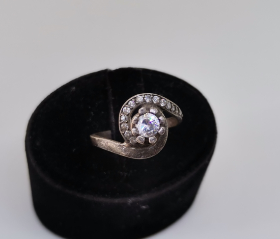 MARGAZİT TAŞLI SONSUZLUK MODELİ GÜMÜŞ YÜZÜK