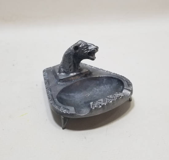 KABARTMA İŞÇİLİKLİ ANTİKA KÜLLÜK