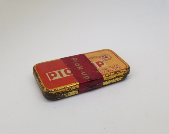 AÇILMAMIŞ KUTUSUNDA ANTİKA GRAMAFON İĞNELERİ