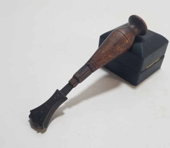 ÜZERİ OSMANLICA YAZILI OSMANLI DÖNEMİ NADİR CİLTCİ EL ALETİ