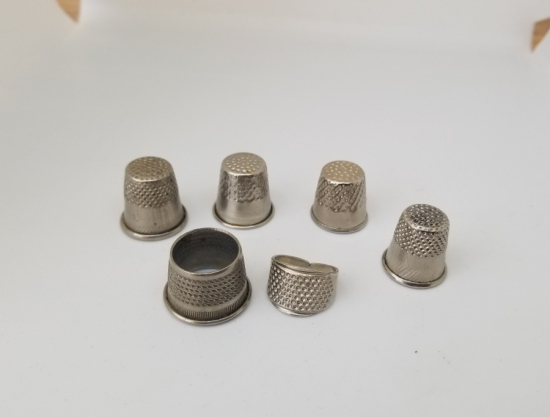 ANTİKA TERZİ YÜKSÜĞÜ LOTU