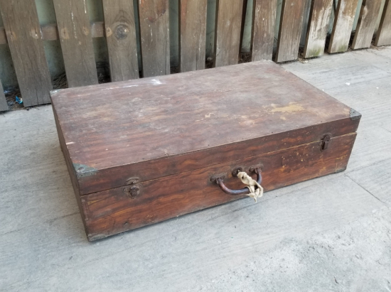 SELİMİYE CAMİ GÖRSELLİ EL YAPIMI ANTİKA AHŞAP ASKER BAVULU