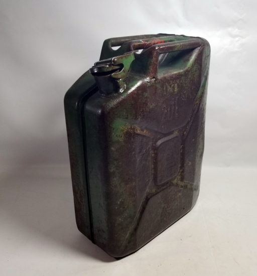 1969 TARİHLİ ANTİKA BENZİN BİDONU