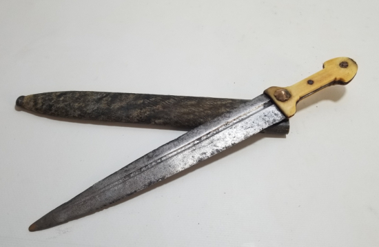 ORİJİNAL KININDA KEMİK SAPLI NADİR ÇERKES KAMASI