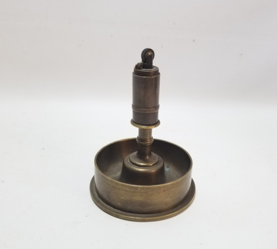 TOP MERMİSİ KOVANINDAN YAPILMIŞ 1. DÜNYA SAVAŞI DÖNEMİ NADİR ASKERİ MASA ÇAKMAĞI