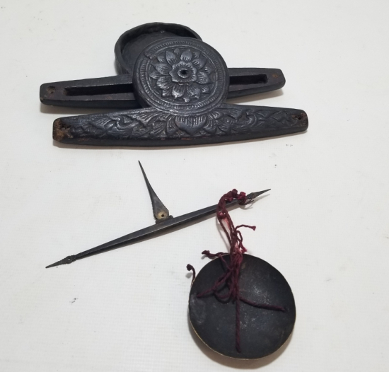 ORİJİNAL EL OYMA AHŞAP KUTUSUNDA OSMANLI DÖNEMİ AFYON TERAZİSİ