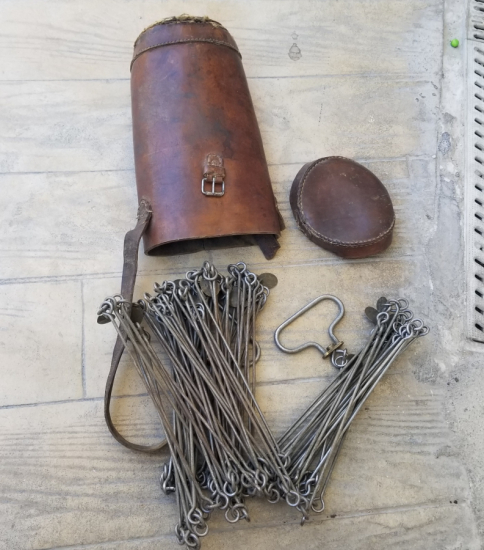 OSMANLI DÖNEMİ ORİJİNAL DERİ KABINDA NADİR GUNTERS ZİNCİRİ