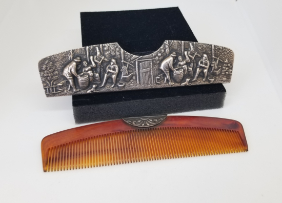 KABARTMA İŞÇİLİKLİ KABINDA GÜMÜŞ TARAK