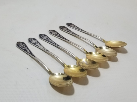 ÜZERİ ALTIN VERMEYLİ ANTİKA SAVATLI GÜMÜŞ RUS TATLI KAŞIĞI TAKIMI