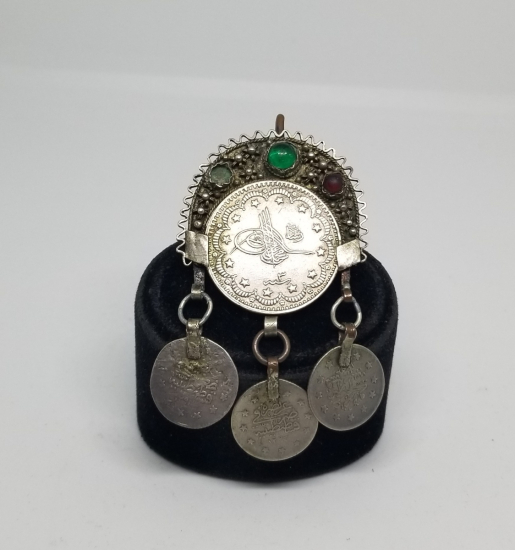 ÜZERİNDE OSMANLI PARALARI BULUNAN NADİR TİPTE FES SÜSÜ