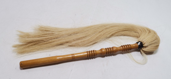 AT KILINDAN MAMUL ANTİKA SİNEK KOVUCU