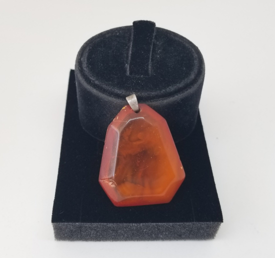 İÇİ HARELİ DAMLA KEHRİBAR ÖZEL YAPIM KOLYE