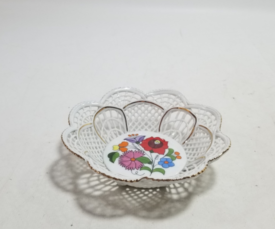 ÜZERİ ALTIN VARAKLI PORSELEN MEYVELİK