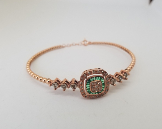 ELMAS TAŞLI ALTIN KAPLAMA BİLEKLİK