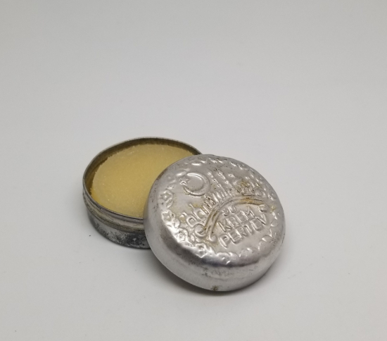 İÇİ DOLU PERTEV MARKA ANTİKA KREM