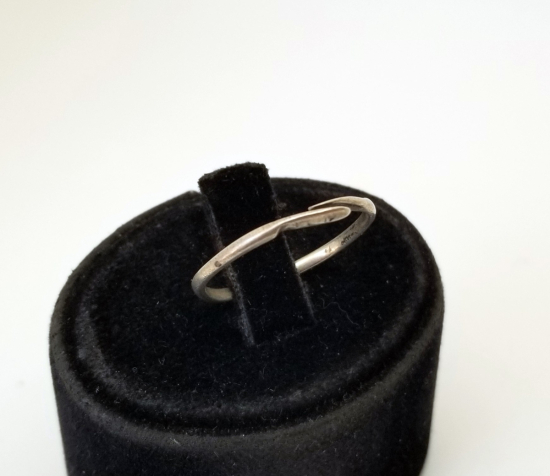 ÜZERİNDE OSMANLICA MEKKE-İ MÜKERREME YAZILI OSMANLI DÖNEMİ HAC HATIRASI GÜMÜŞ YÜZÜK