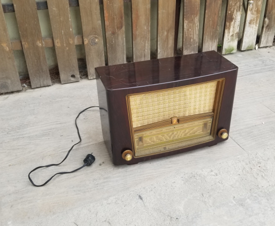 ÇALIŞIR DURUMDA PHILIPS MARKA AHŞAP KASA BÜYÜK BOY ANTİKA RADYO