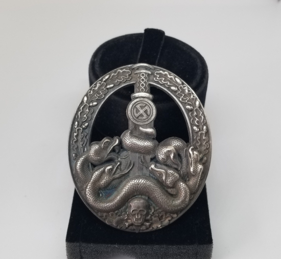 2. DÜNYA SAVAŞI DÖNEMİ NADİR GÜMÜŞ NAZİ NİŞANI