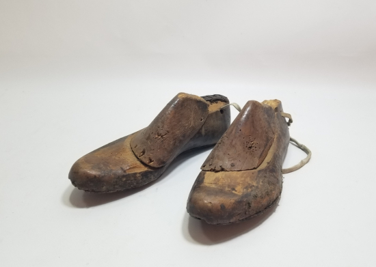 OSMANLI DÖNEMİ EL YAPIMI AHŞAP AYAKKABICI KALIBI