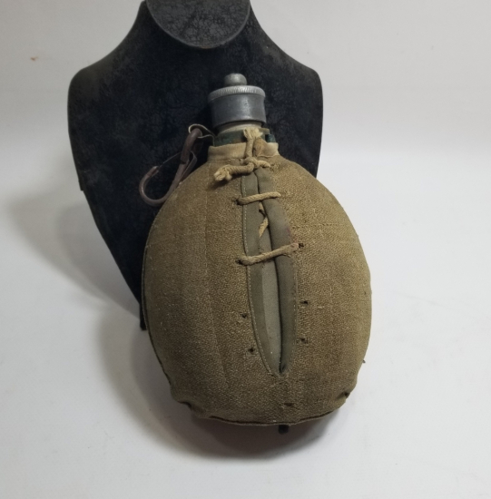 ORİJİNAL KEÇESİYLE 2. DÜNYA SAVAŞI DÖNEMİ İNGİLİZ ASKER MATARASI