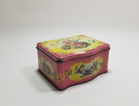 ANTİKA METAL DİKİŞ NAKIŞ KUTUSU