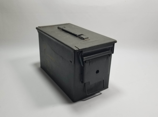 ANTİKA METAL ASKERİ MÜHİMMAT SANDIĞI