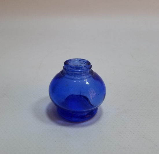 NADİR RENKTE ANTİKA MİNİ İDARE LAMBASI HAZNESİ