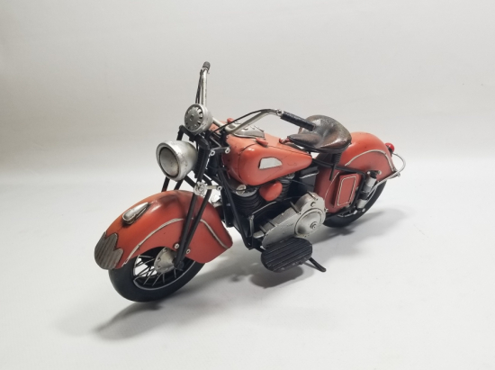 ANTİKA GÖRÜNÜMLÜ DEKORATİF METAL MOTOSİKLET