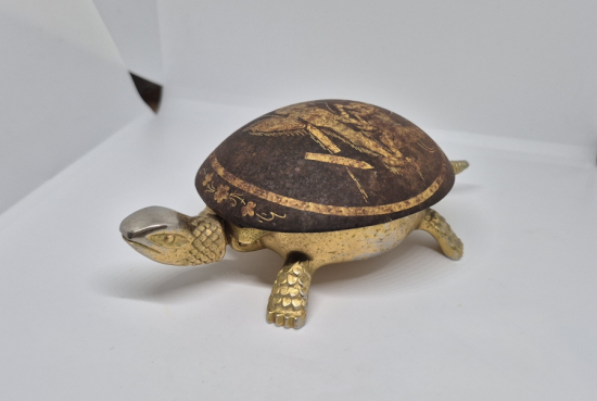 ALTIN KAPLAMA VE ALTIN ÇAKMA İŞÇİLİKLİ ANTİKA TOLEDO KAPLUMBAĞA FİGÜRÜ