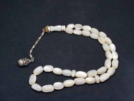 ORİJİNAL GÜMÜŞ PÜSKÜLÜYLE OSMANLI DÖNEMİ KEMANE TORNA SEDEF TESPİH