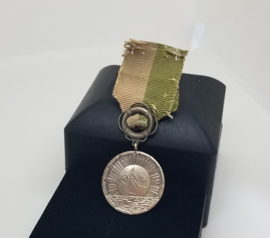 ORİJİNAL ASKISI İLE GÜMÜŞ DONANMA İANE MADALYASI