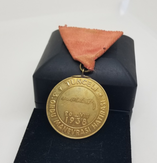 İLK 500 BASKI TUNCELİ 3.ORDU MANEVRA HATIRASI MADALYA