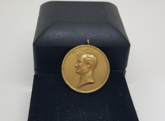 NADİR 10. YIL MADALYONU