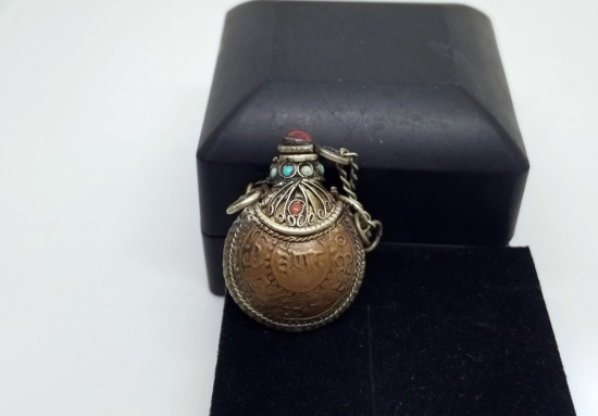 KABARTMA İŞÇİLİKLİ ANTİKA SÜRMEDAN