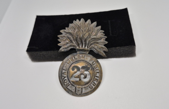 1. DÜNYA SAVAŞI DÖNEMİ NADİR TİPTE İNGİLİZ TOPÇU SUBAY KASKI KOKARTI