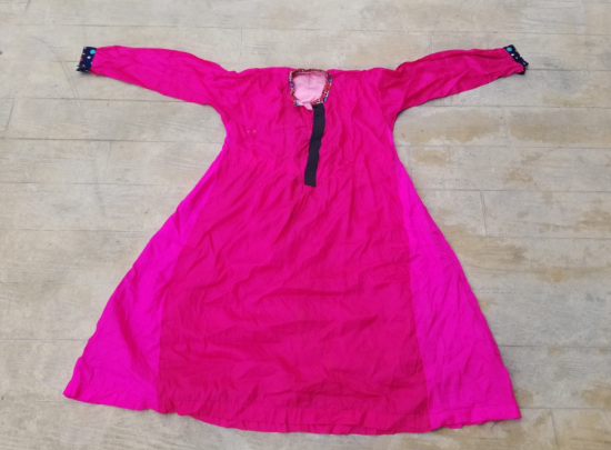 EL YAPIMI ANTİKA İPEKLİ YÖRÜK ELBİSESİ