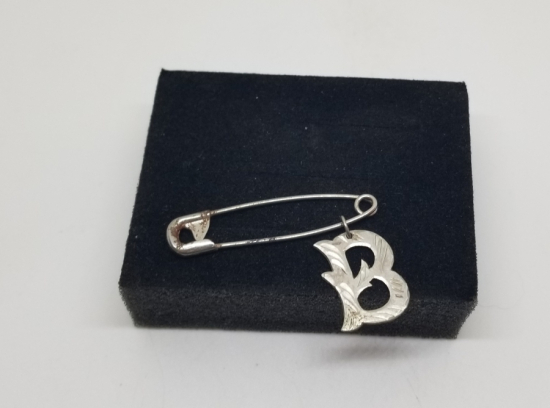 ÜZERİ KALEM İŞÇİLİKLİ GÜMÜŞ DOĞDULUK HEDİYESİ